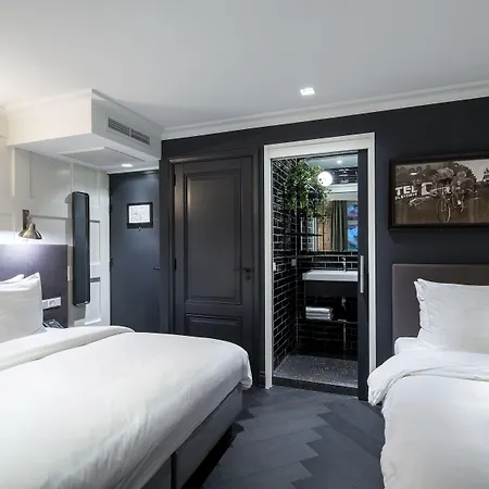 ホテル The Highland House 4*