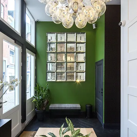 The Highland House 4* Amsterdam