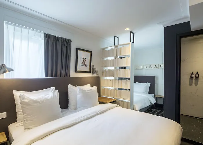 Hotel The Highland House