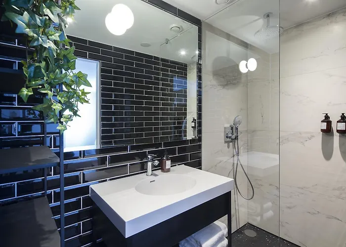 Hotel The Highland House 4*