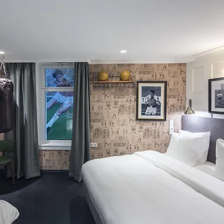 The Highland House Hotel